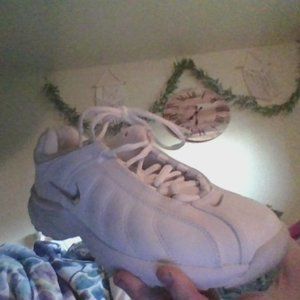 White Nikes Size 10 womens